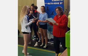 Johanna Maclean vainqueur.