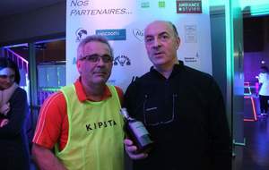 5c61c7069b5c2_black12.jpg