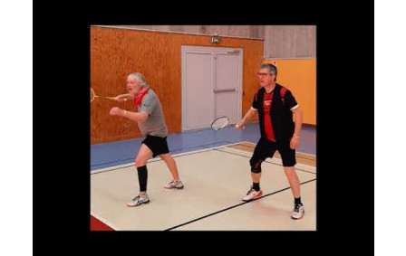 Tournoi interne de Pâques sur le thème des années 80 - Badminton FEYTIAT